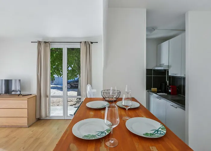 Apartment Le Louis - Proche Centre-ville & Parking Gratuit *